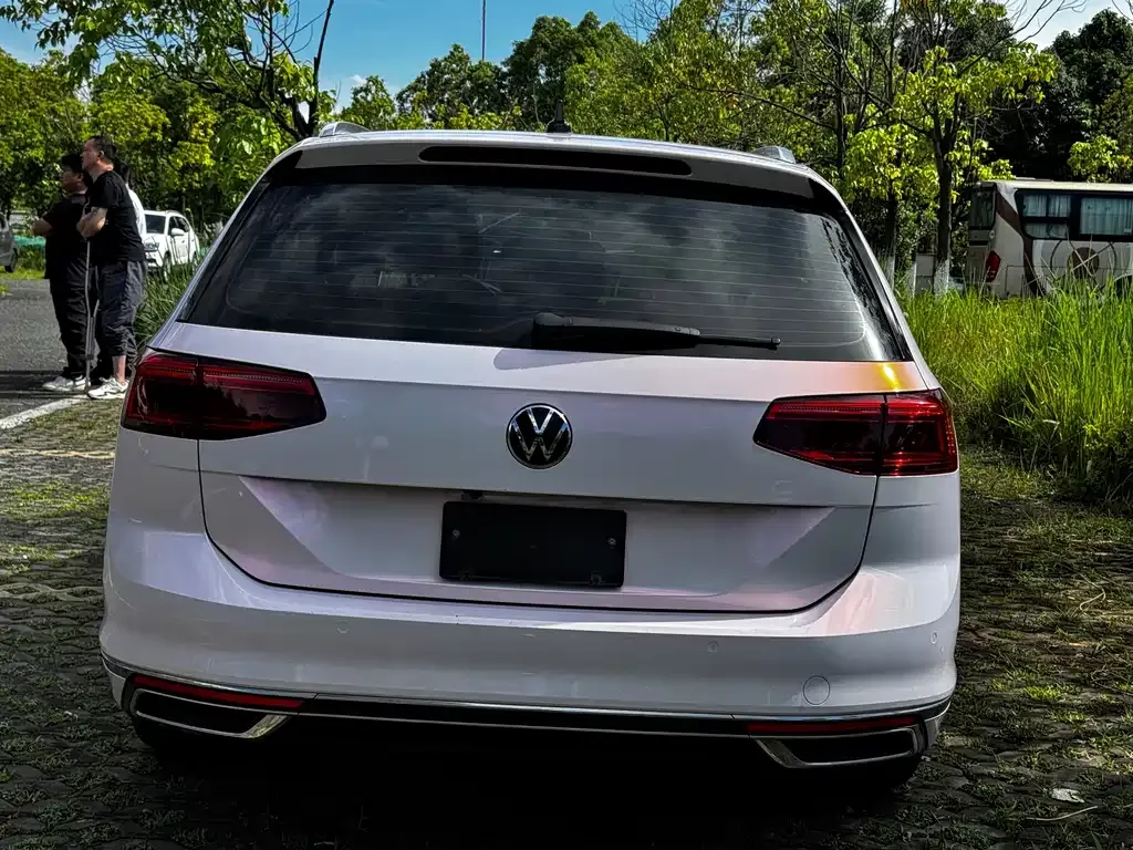 Volkswagen Viloran 2023 из CN, фото 6