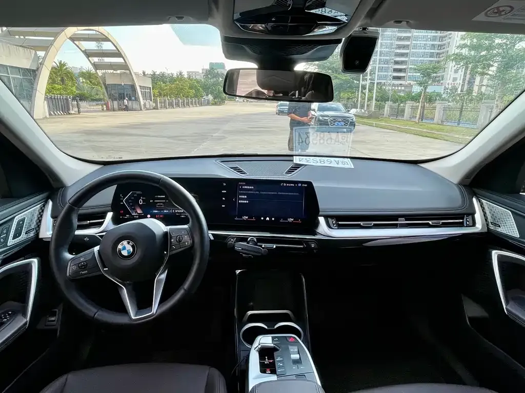 BMW X1 2024 из CN, фото 2