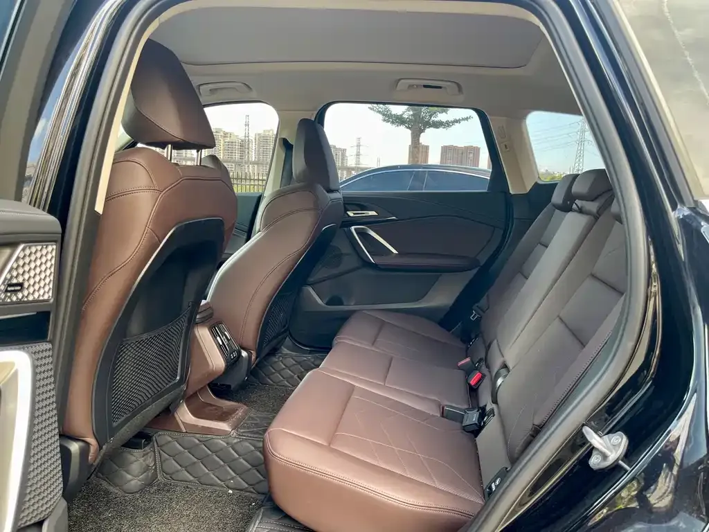BMW X1 2024 из CN, фото 5