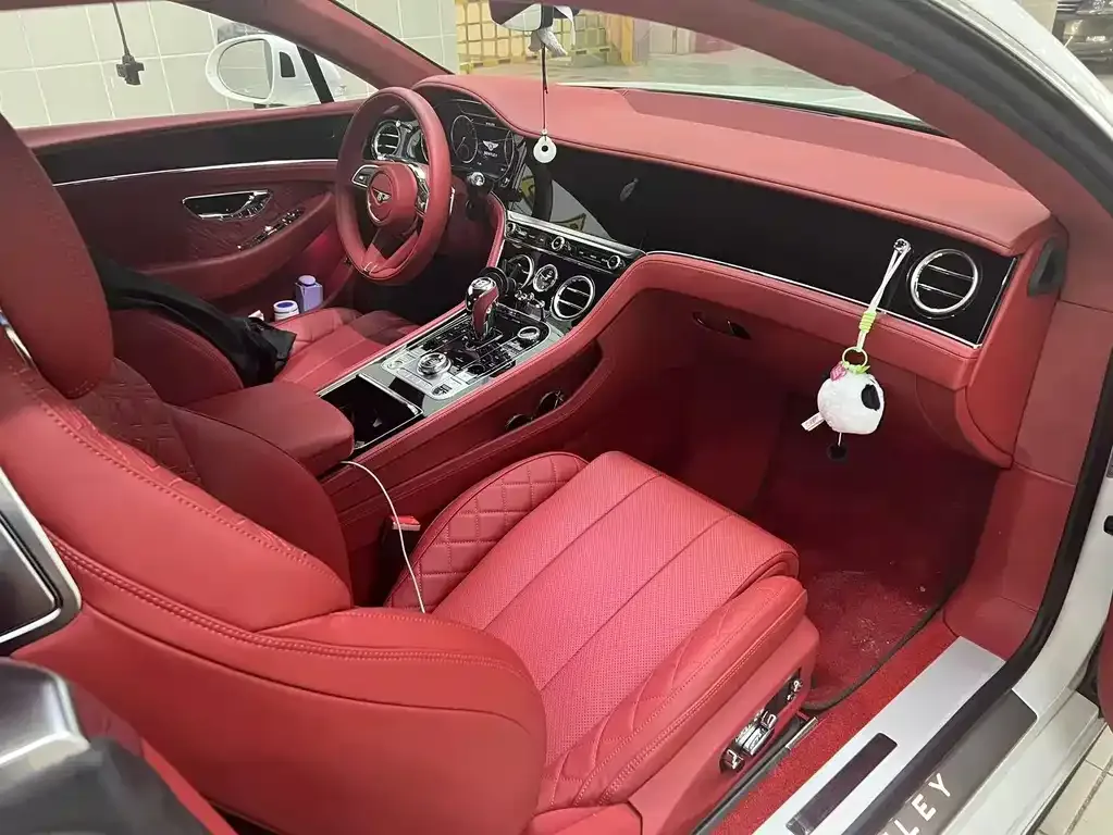 Bentley Continental 2022 из CN, фото 5