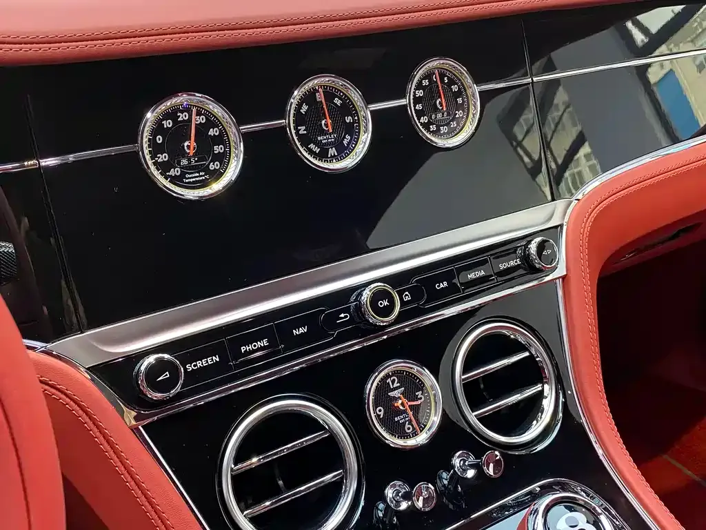 Bentley Continental 2022 из CN, фото 6