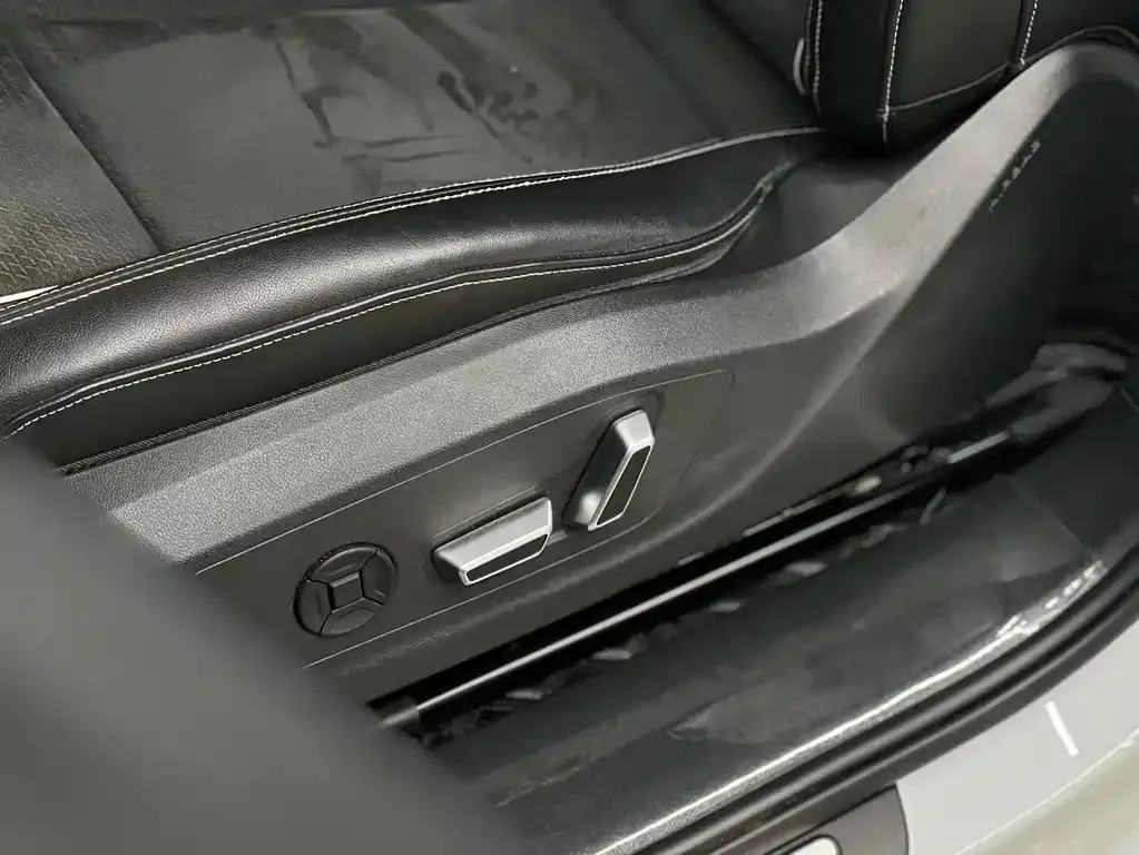 Audi Q5 e-tron 2024 из CN, фото 6