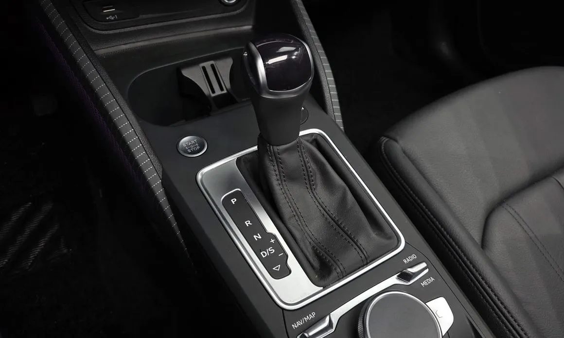 Audi Q2 2023 из KR, фото 8
