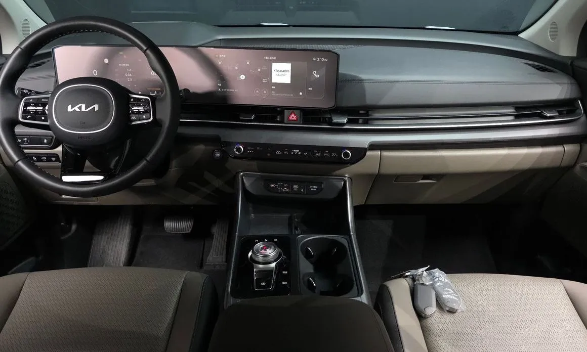 Kia Carnival 2025 из KR, фото 4