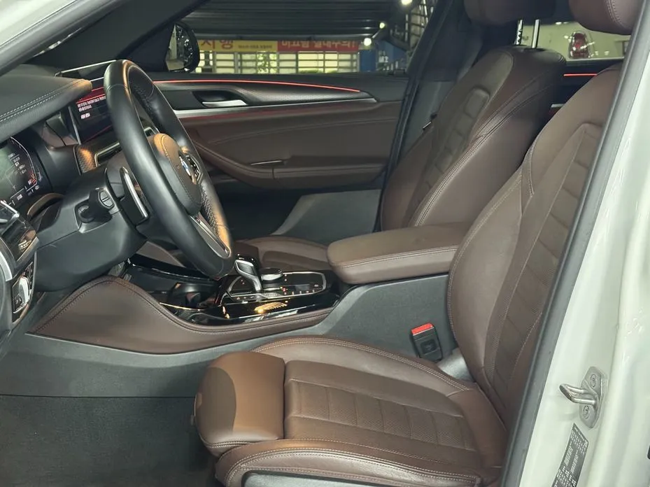 BMW X4 2023 из KR, фото 5