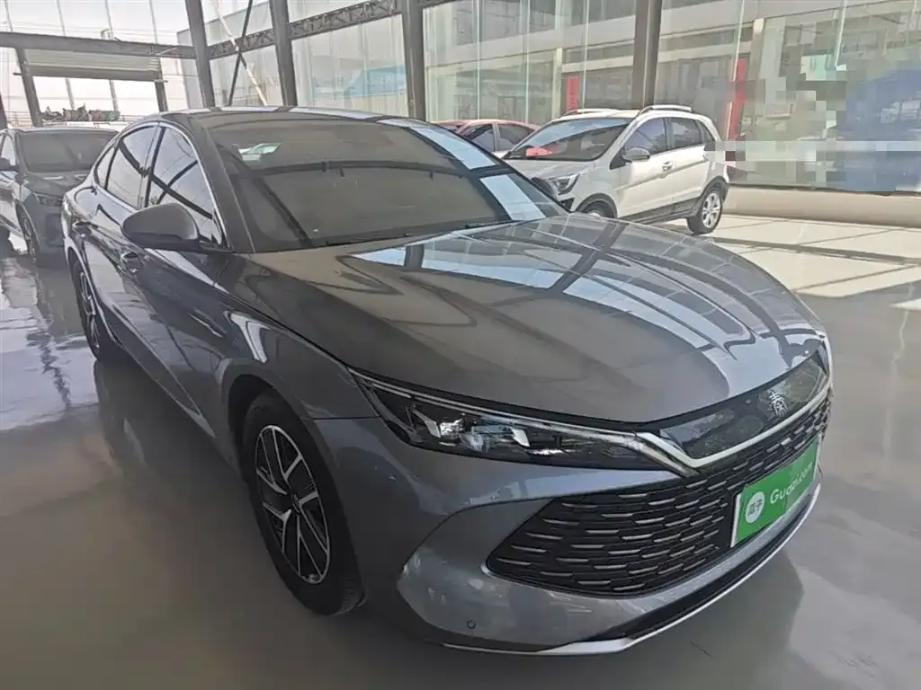 BYD Qin L — фото 8