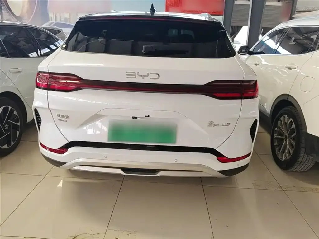 BYD PLUS New Energy — фото 3