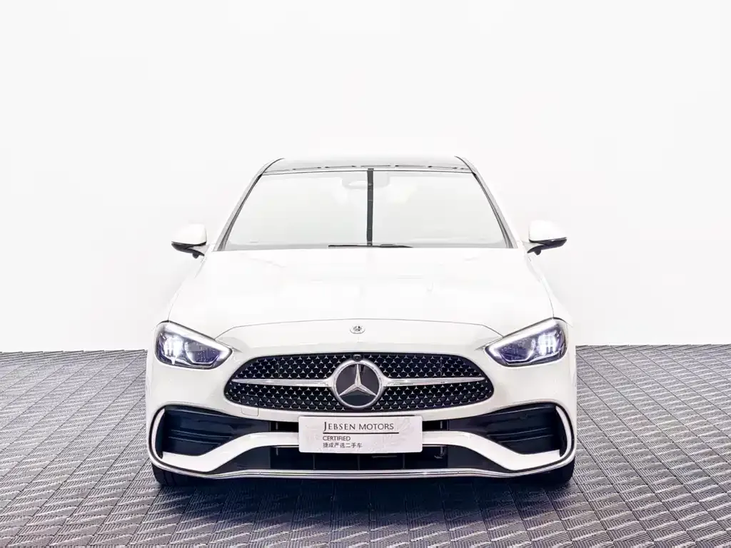 Mercedes-Benz C-Class — фото 7