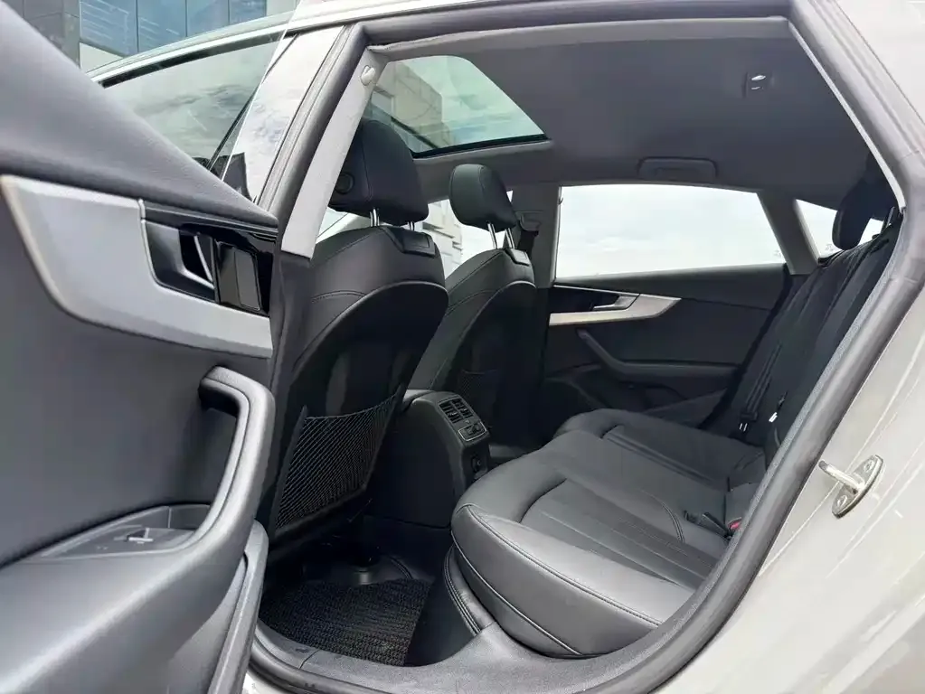 Audi A5 (Import) — фото 3