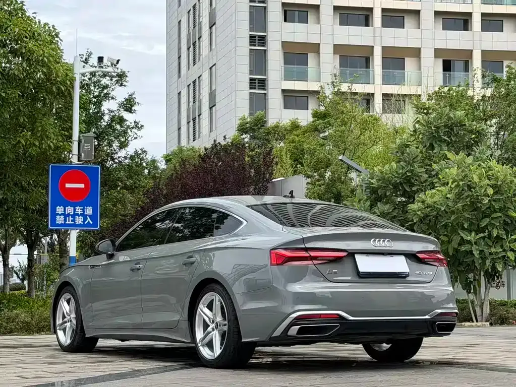 Audi A5 (Import) — фото 9