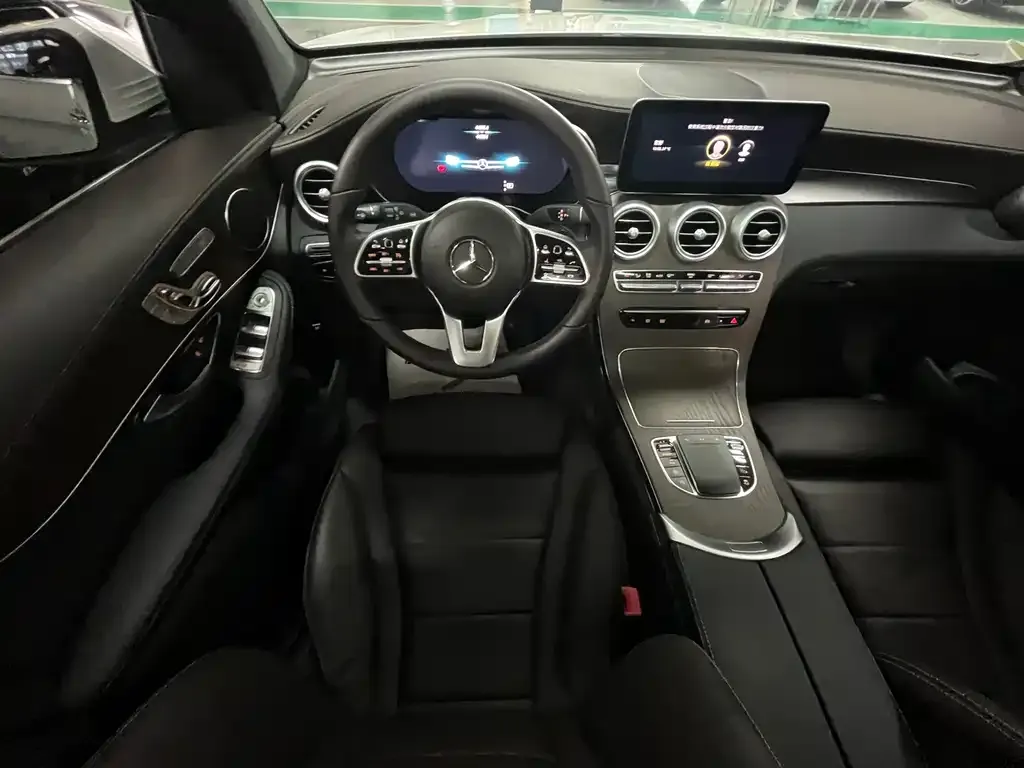 Mercedes-Benz GLC — фото 2