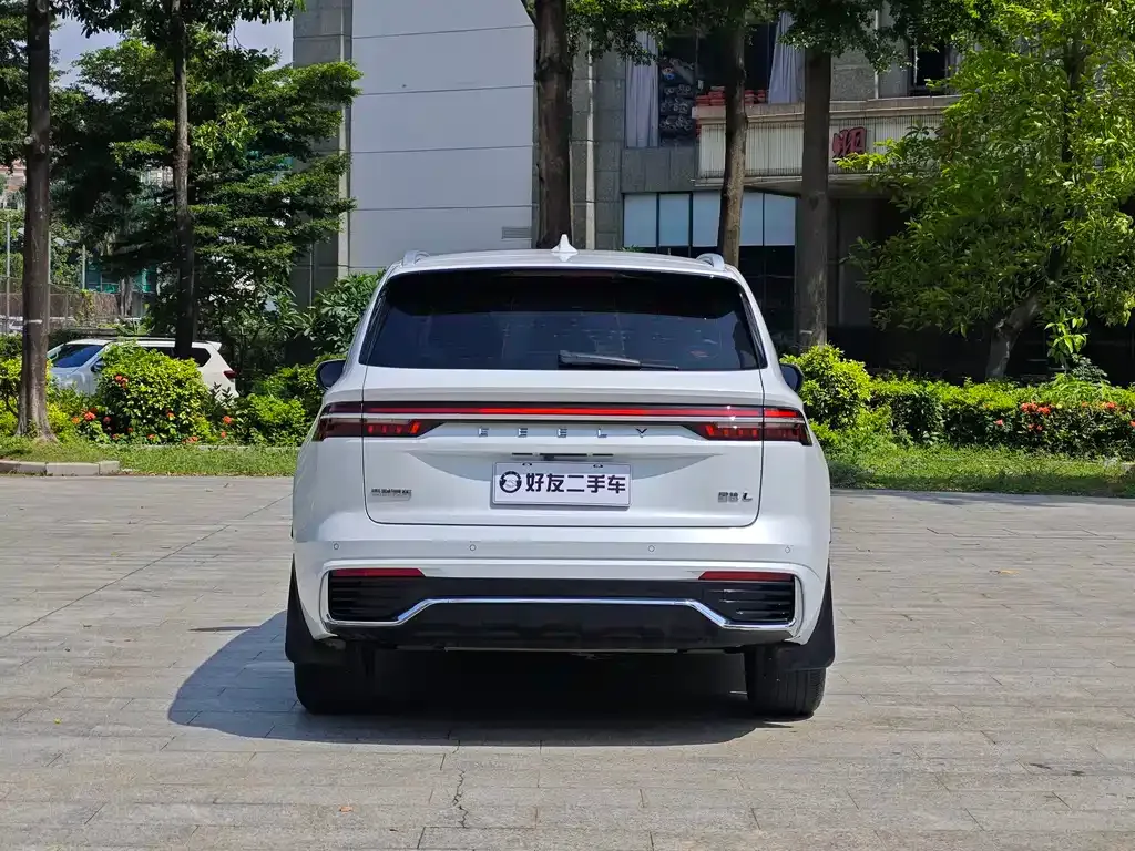 Geely Xingyue L — фото 3