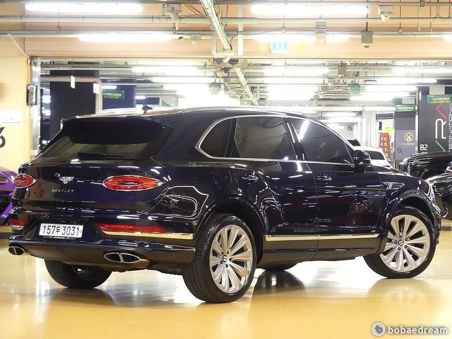 Bentley Bentayga 2022 из KR, фото 8