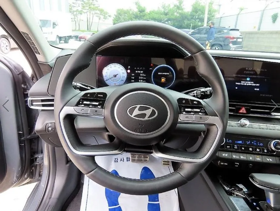 Hyundai AVANTE 2025 из KR, фото 9