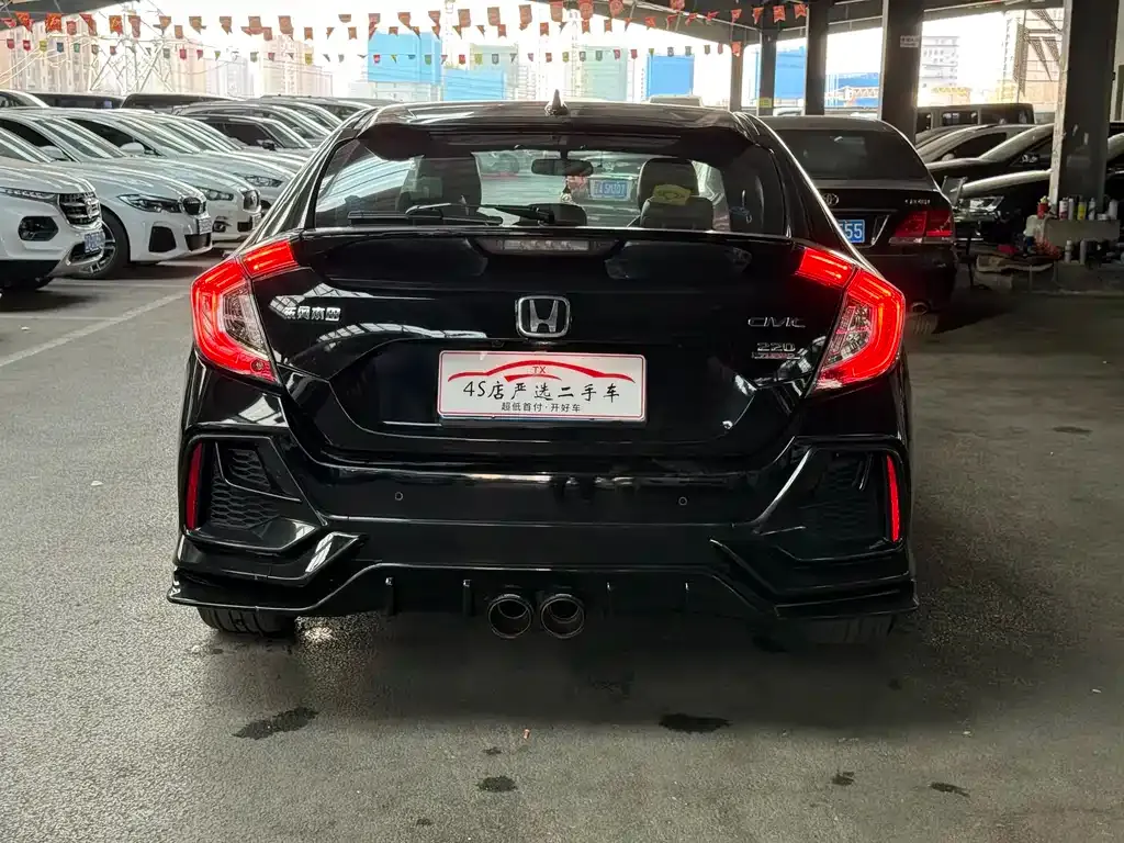 Honda Civic — фото 8