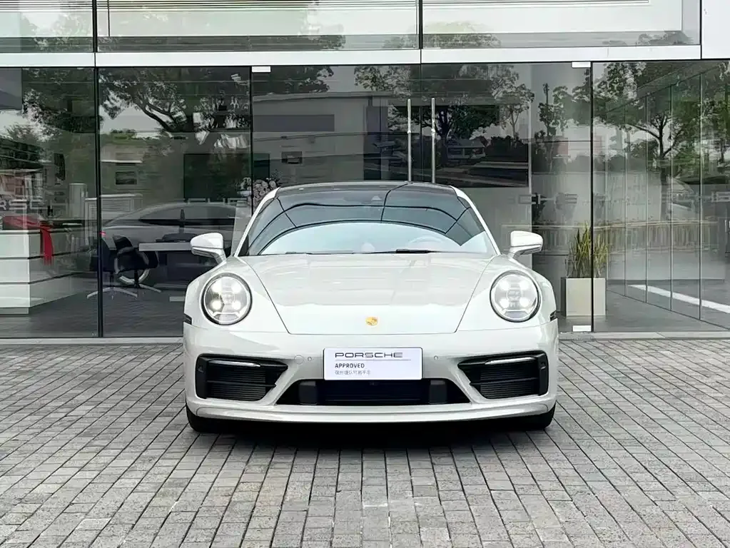 Porsche 911 — фото 1