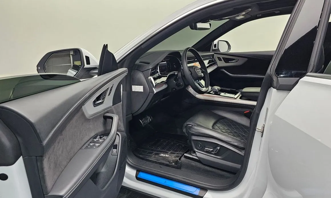 Audi Q8 2021 из KR, фото 6