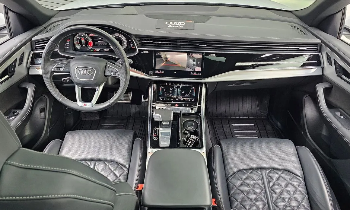 Audi Q8 2021 из KR, фото 10