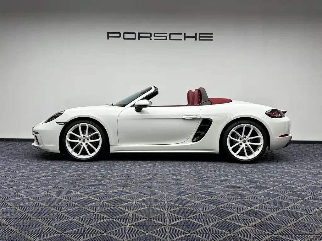 Porsche 718 — фото 5