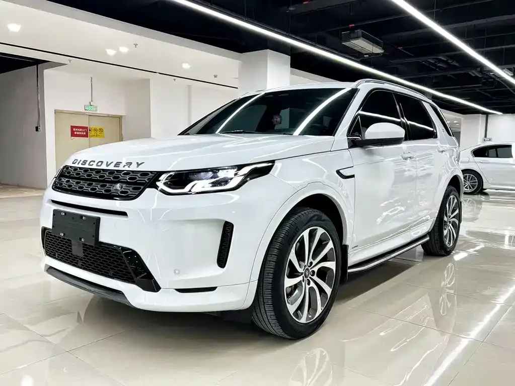 Land Rover Discovery Sport — фото 1