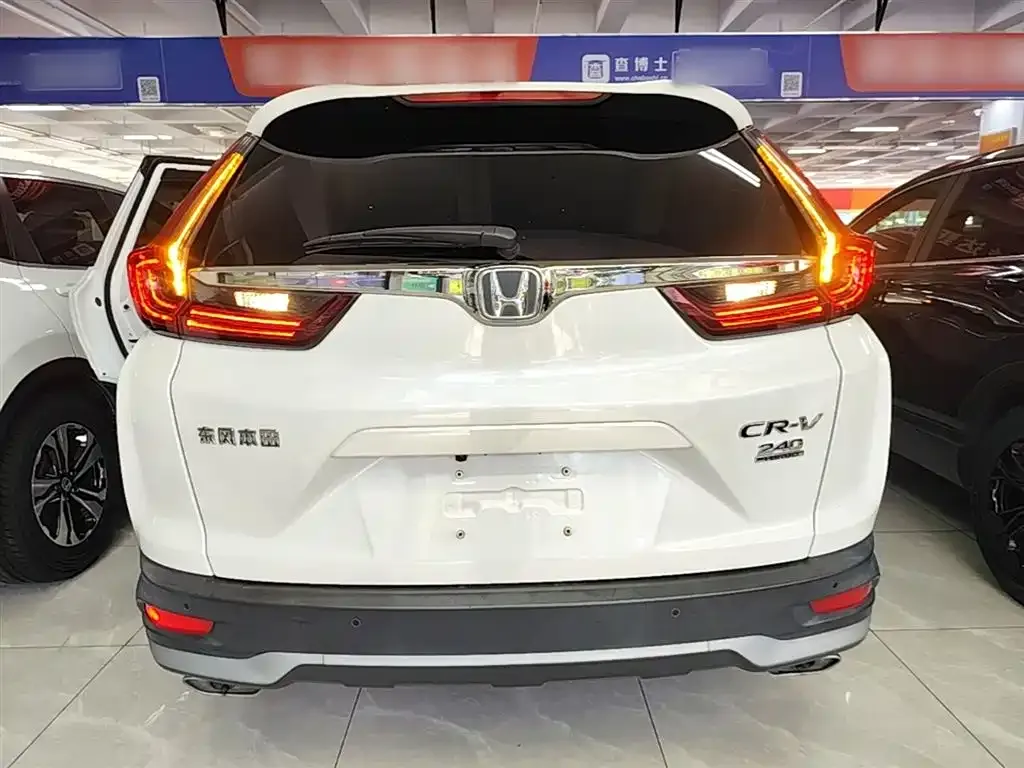Honda CR-V — фото 7