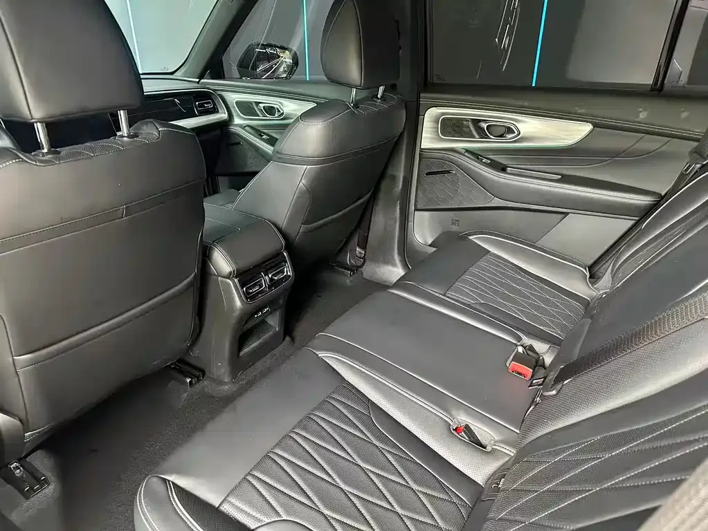GAC Motor Trumpchi GS8 — фото 3