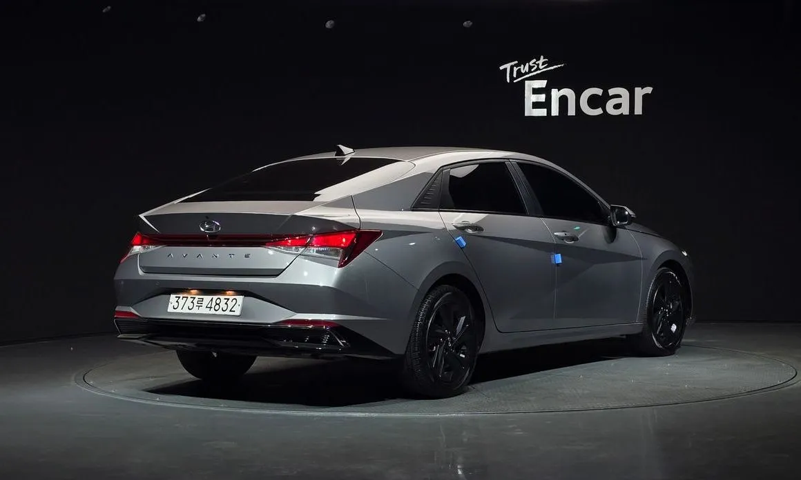 Hyundai AVANTE 2022 из KR, фото 2