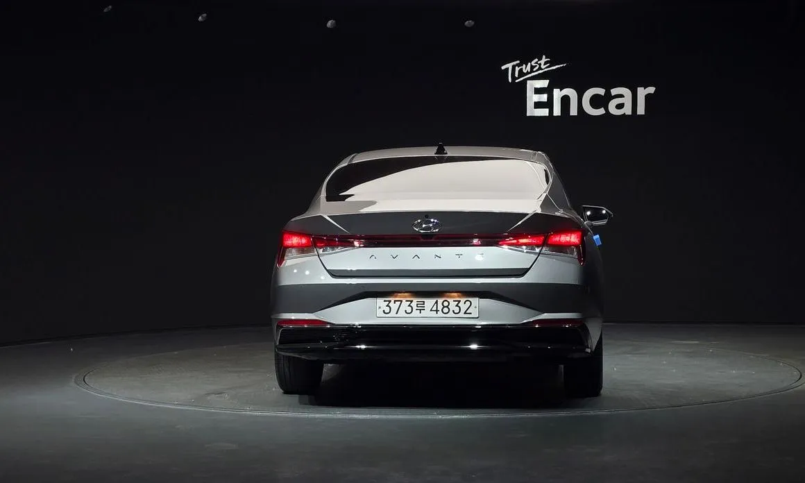 Hyundai AVANTE 2022 из KR, фото 3
