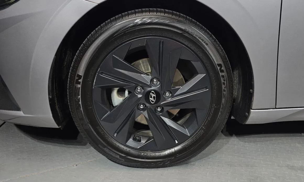 Hyundai AVANTE 2022 из KR, фото 9