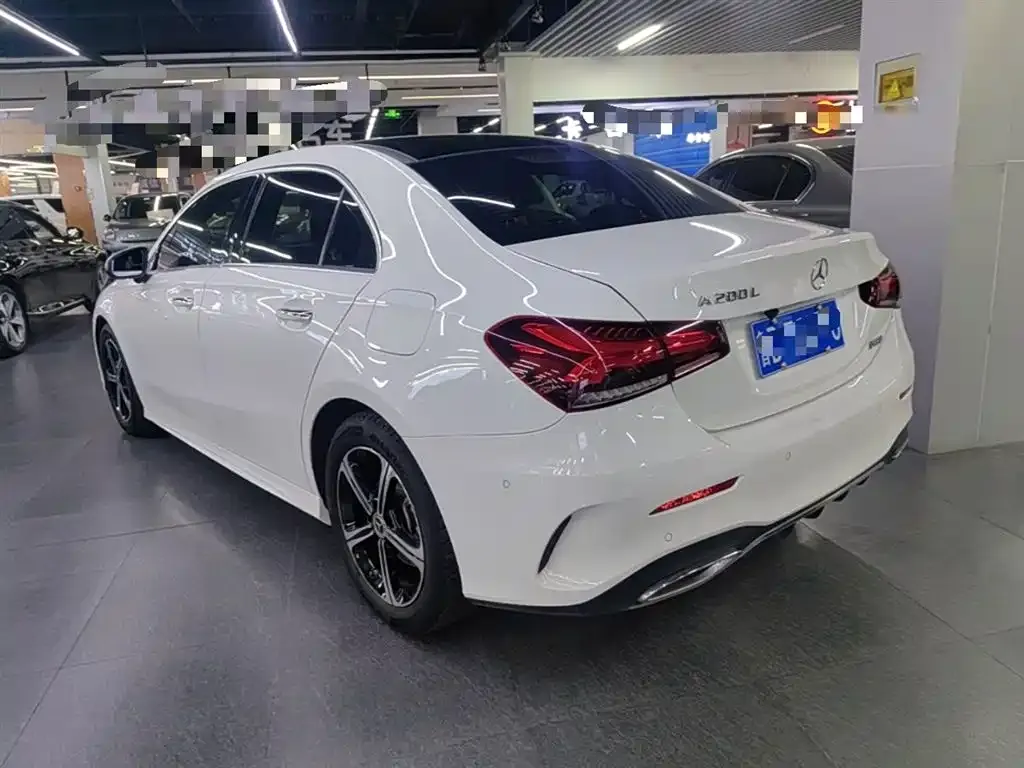 Mercedes-Benz A-Class — фото 10