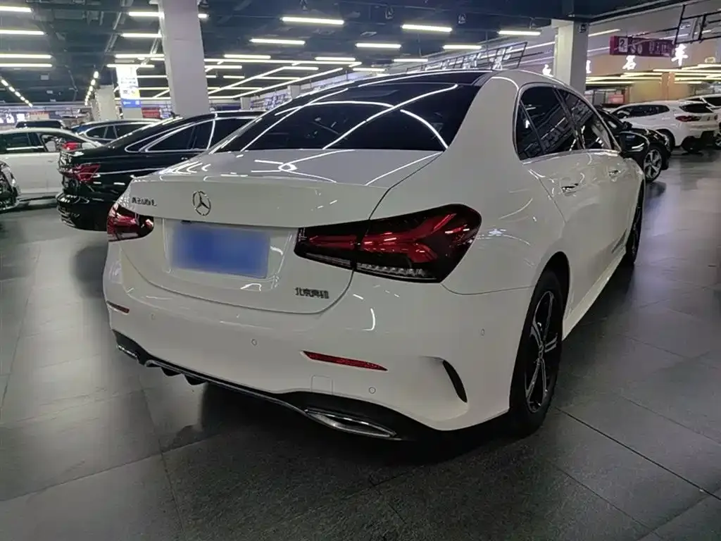 Mercedes-Benz A-Class — фото 8