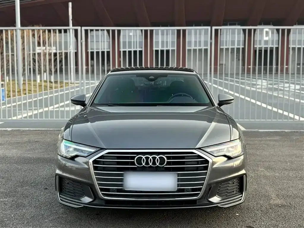 Audi A6L — фото 5