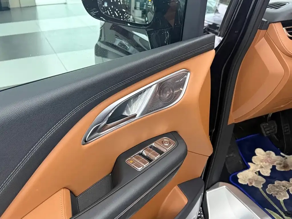 Hongqi HQ9 PHEV 2025 из CN, фото 10