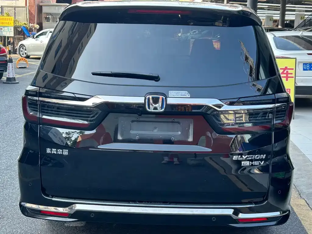 Honda Elysion — фото 8