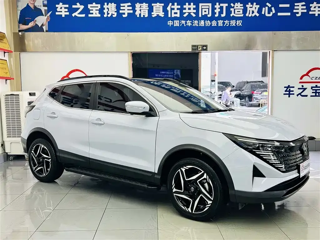 Nissan Qashqai — фото 6