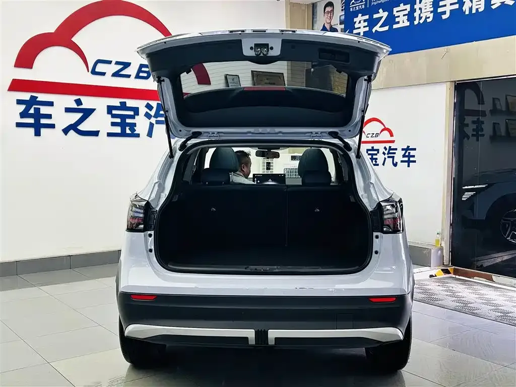 Nissan Qashqai — фото 10