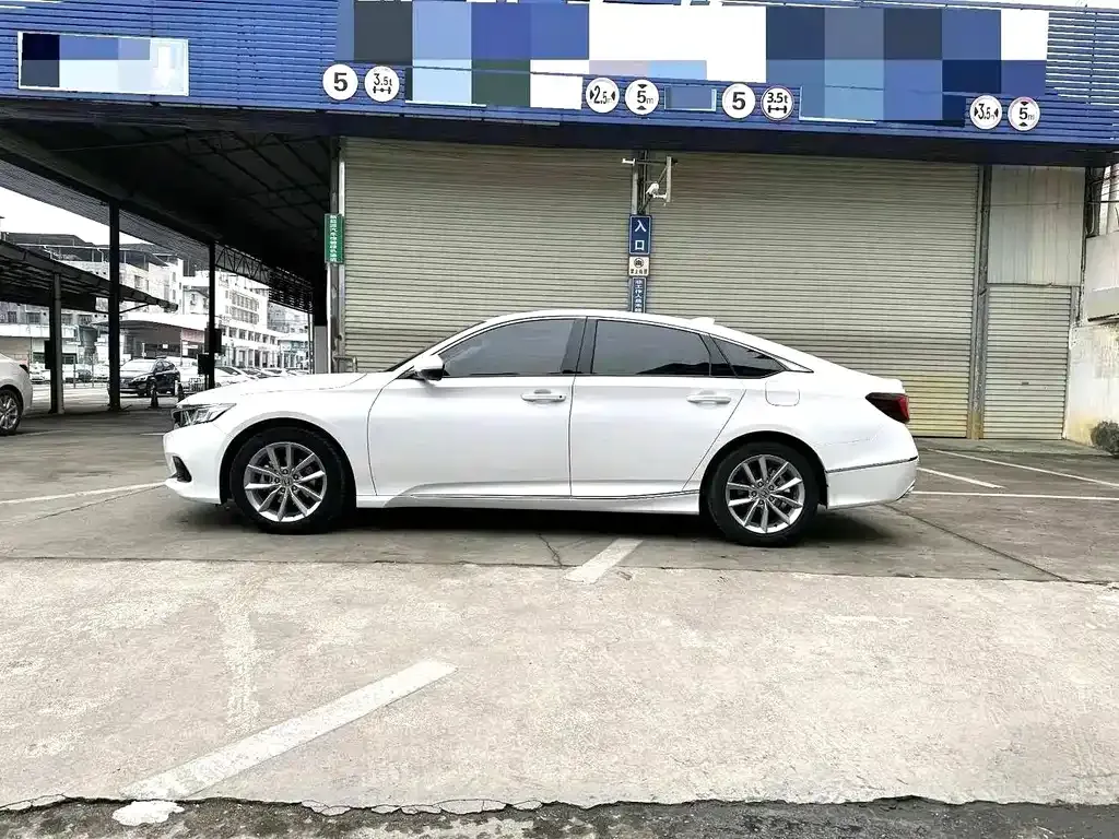 Honda Accord — фото 3