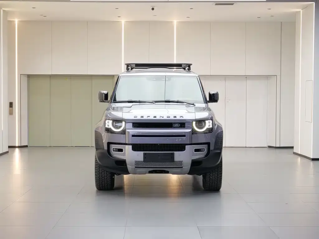 Land Rover Defender — фото 10