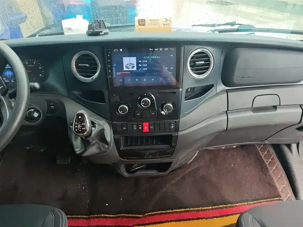 IVECO Ousheng 2021 из CN, фото 9