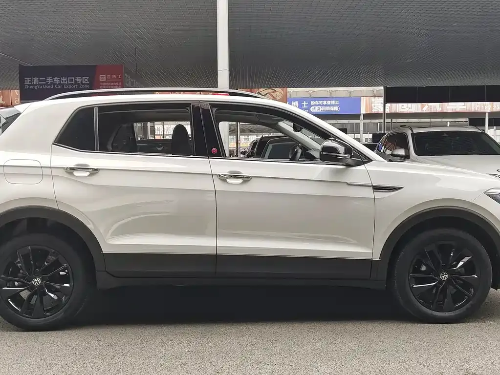 Volkswagen T-Cross — фото 6