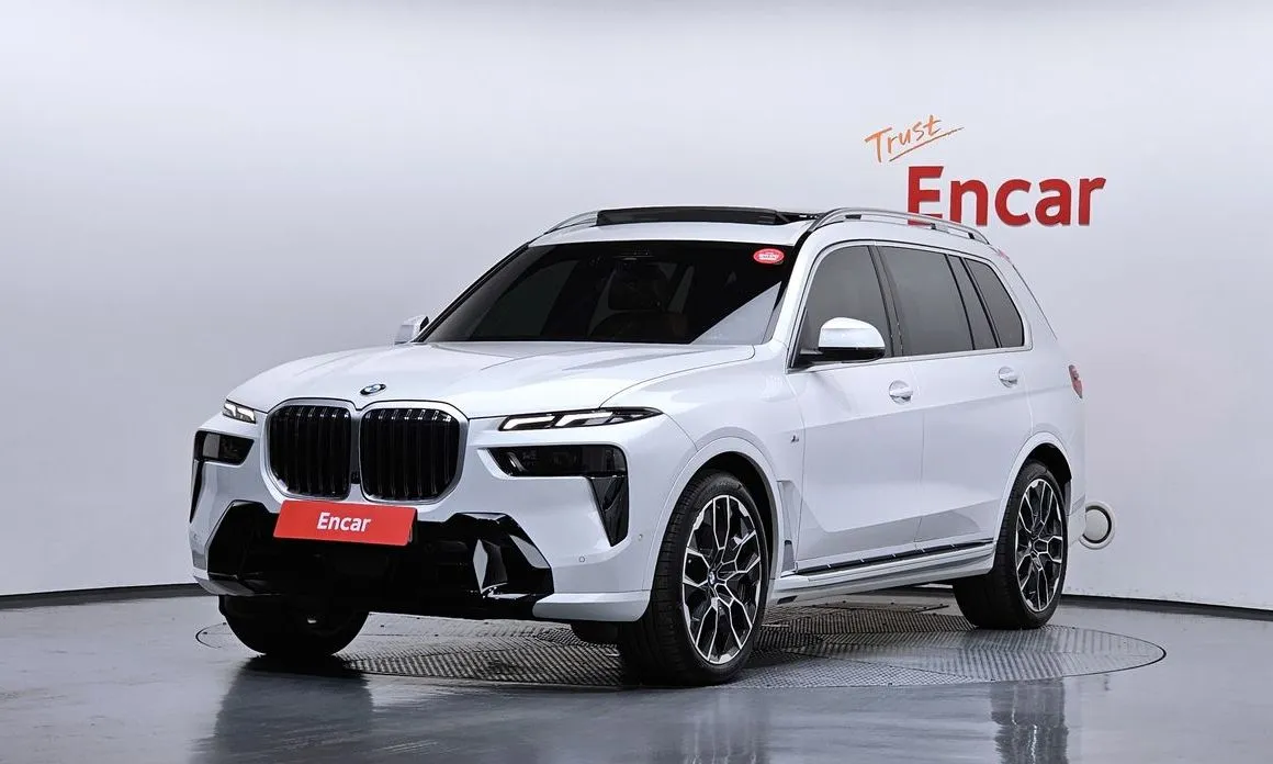 BMW X7 — фото 1