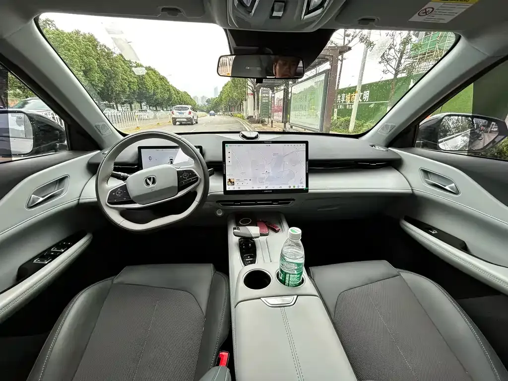Changan UNI-Z 2025 из CN, фото 2