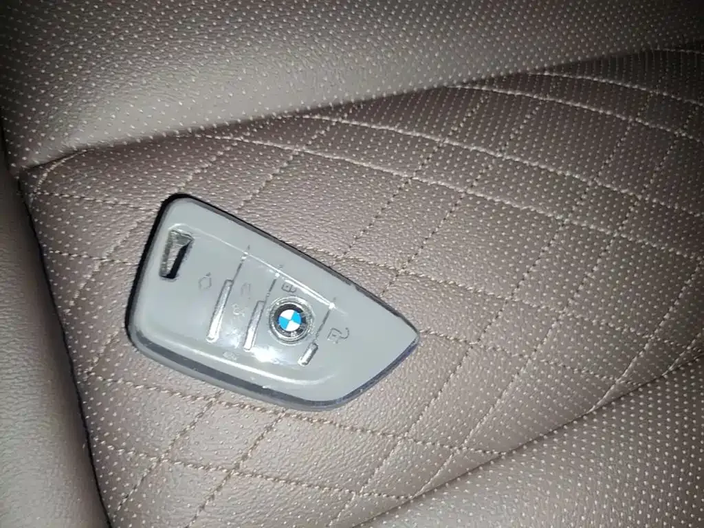 BMW X3 — фото 10