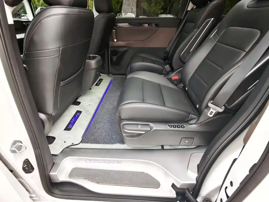 GAC Motor 传祺E8 PHEV 2024 из CN, фото 6