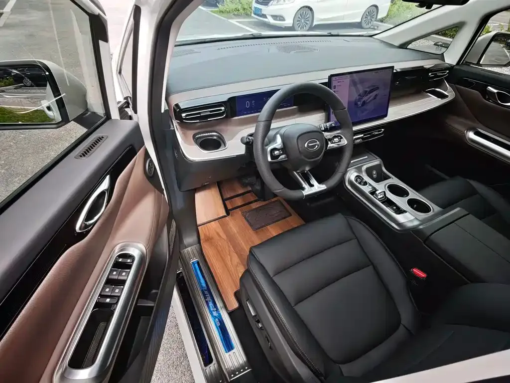 GAC Motor 传祺E8 PHEV 2024 из CN, фото 5