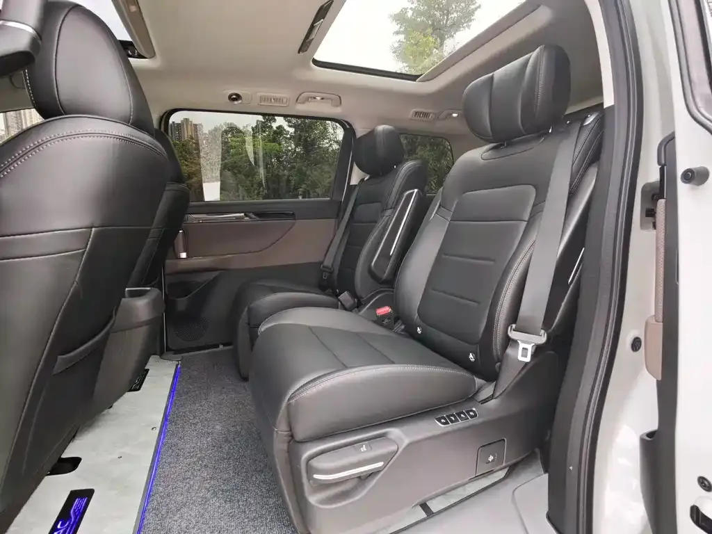 GAC Motor 传祺E8 PHEV 2024 из CN, фото 4