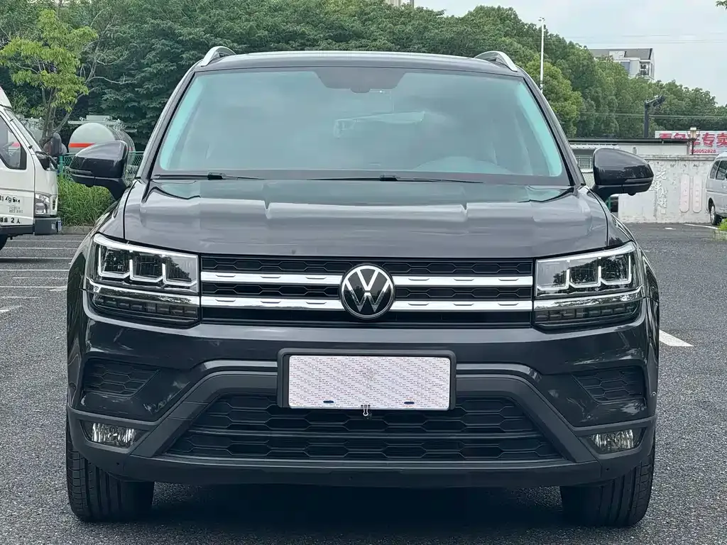 Volkswagen Tharu — фото 4