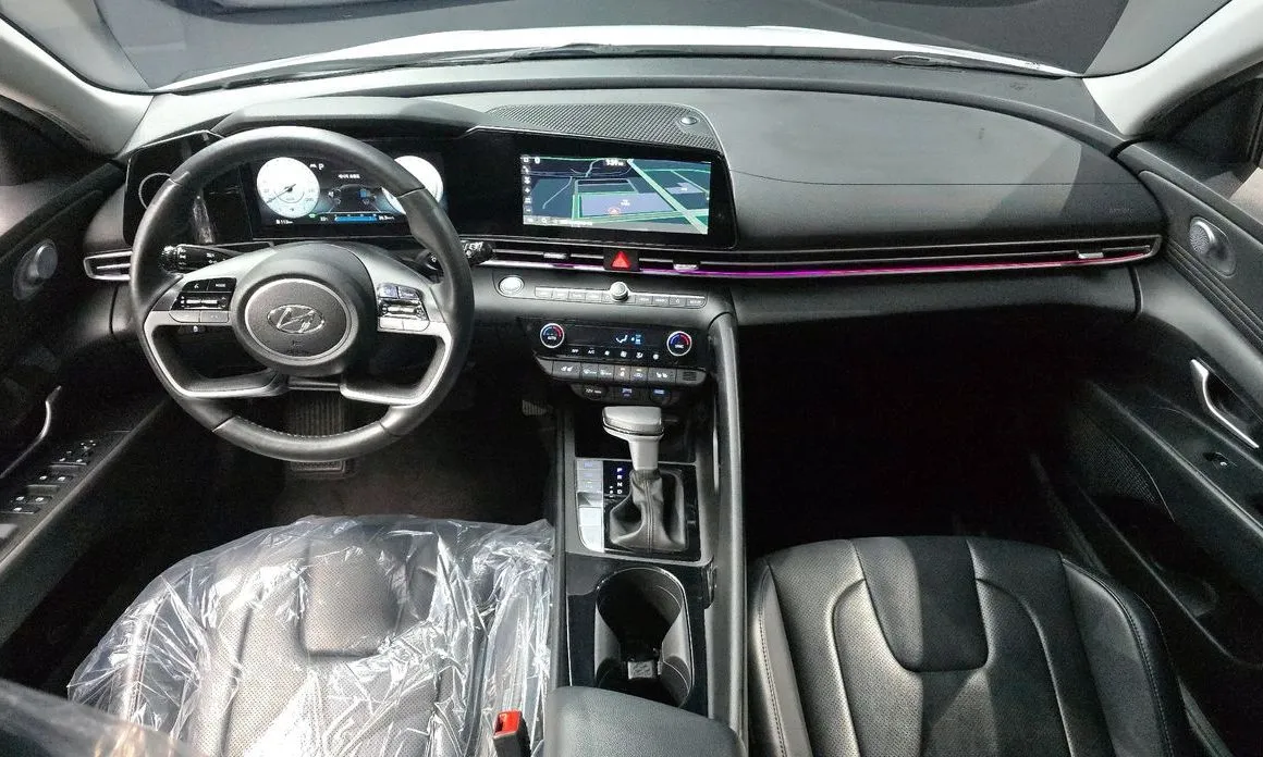 Hyundai AVANTE 2023 из KR, фото 9