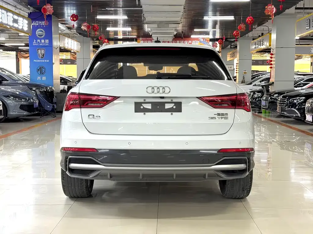 Audi Q3 — фото 2