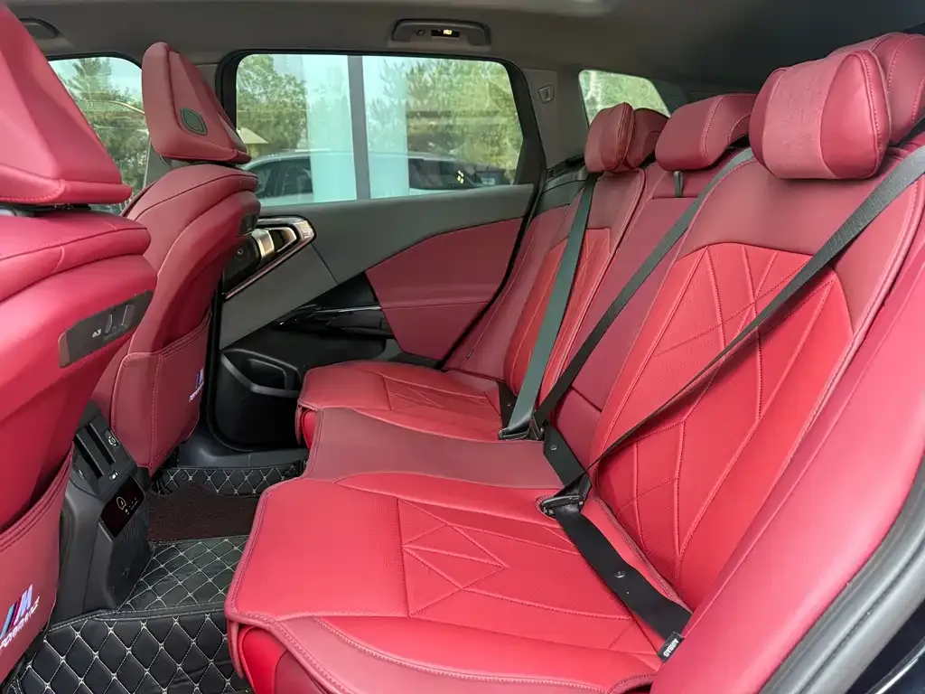 BMW X3 2025 из CN, фото 3